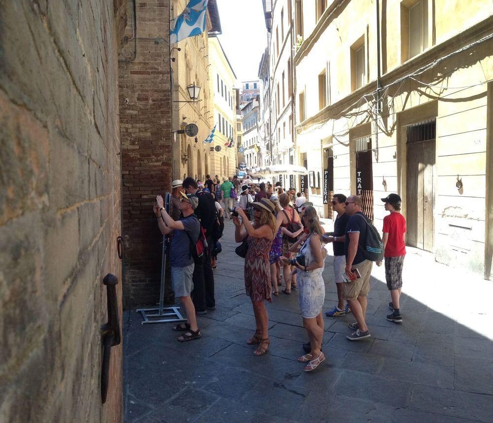 Palazzo Masi Siena Exterior foto